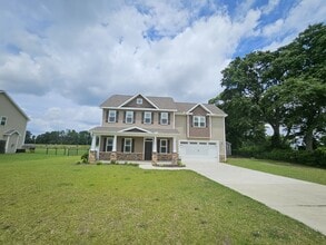 Building Photo - 303 Weeping Willow Dr
