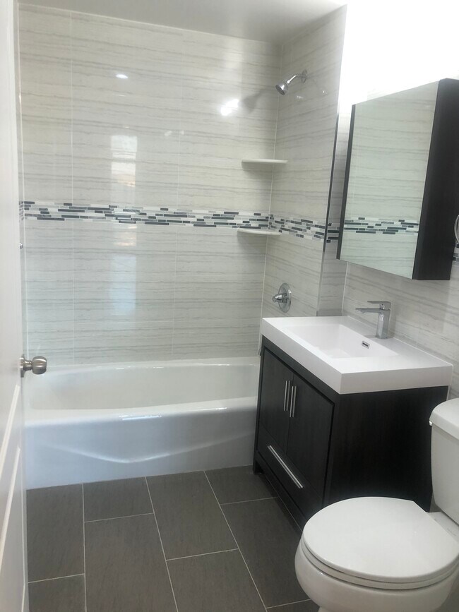 Bathroom - 4602 70th St
