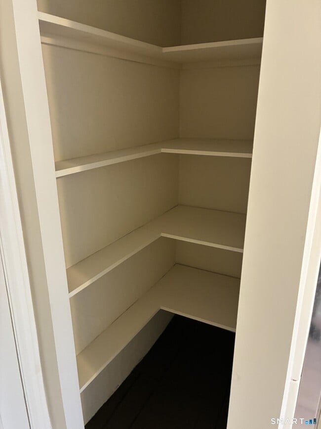 Building Photo - 92 Huntingtown Rd