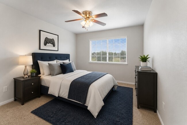 Building Photo - 21915 Sunvolt Ct