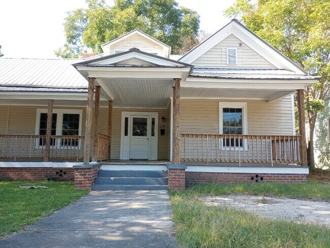 Primary Photo - 1509 Caldwell St