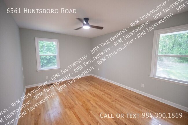 Building Photo - 6561 Huntsboro Rd