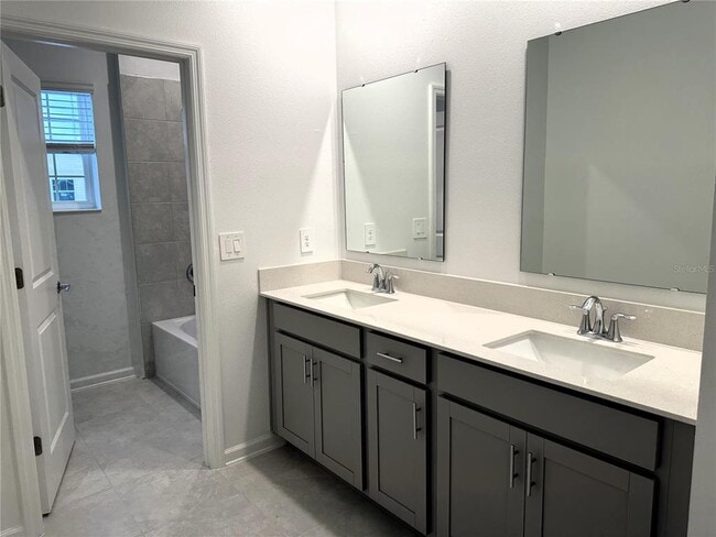 Building Photo - 2840 Fitness St