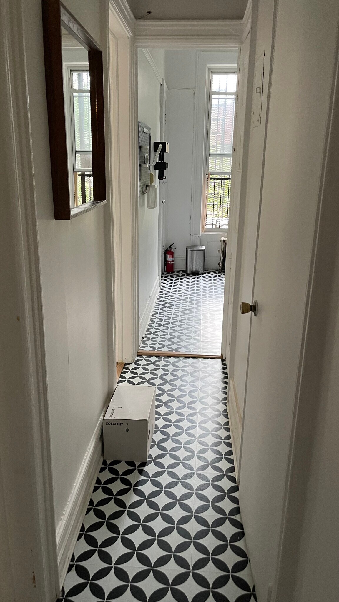 Building Photo - 39 Hawthorne St