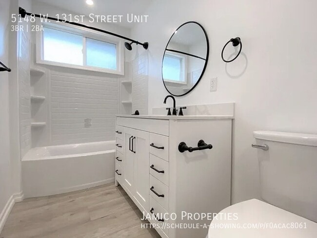 Building Photo - 5148 W 131st St