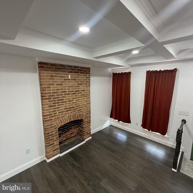 Building Photo - 1432 E Lanvale St
