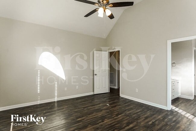 Building Photo - 6612 Marka Cir