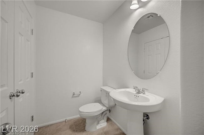 Building Photo - 634 Bellus Pl