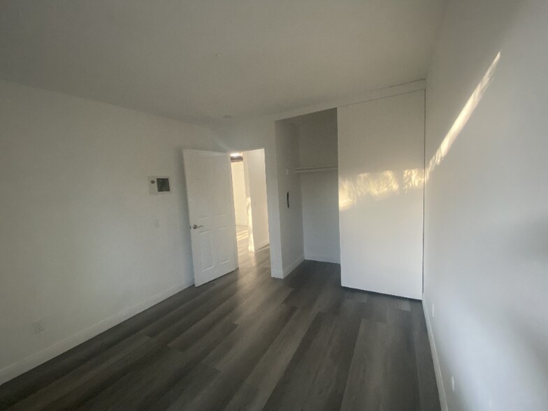 Building Photo - 2920 Briarwood Rd