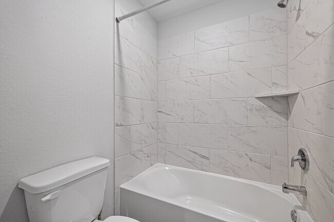 Building Photo - Lakes at Black Oak near The Woodlands Ster...