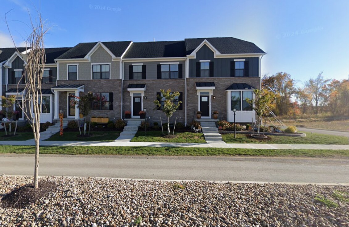 Building Photo - 221 Marketplace Ave