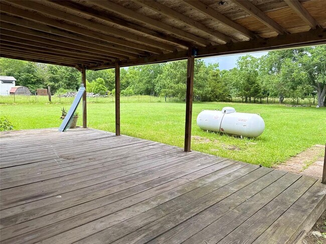 Building Photo - 688 County Rd 6681