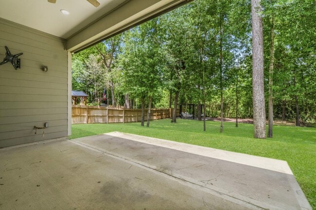 Building Photo - 91 Wyndemere Dr