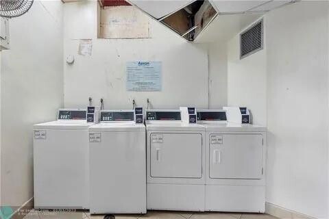 Building Photo - 6001 N Falls Cir Dr