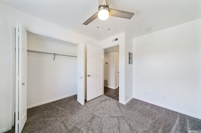 Building Photo - 1504 S 175 E St