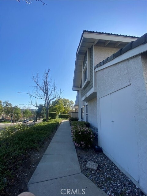 Building Photo - 1109 Golden Springs Dr