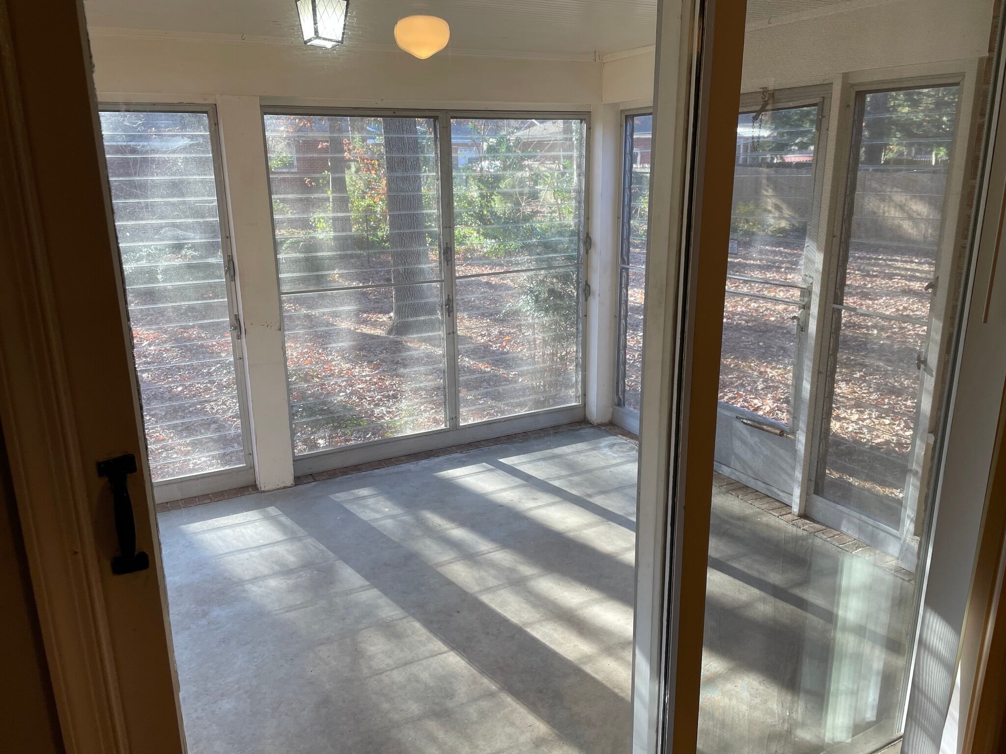 Sun Porch - 202 Norwood Dr