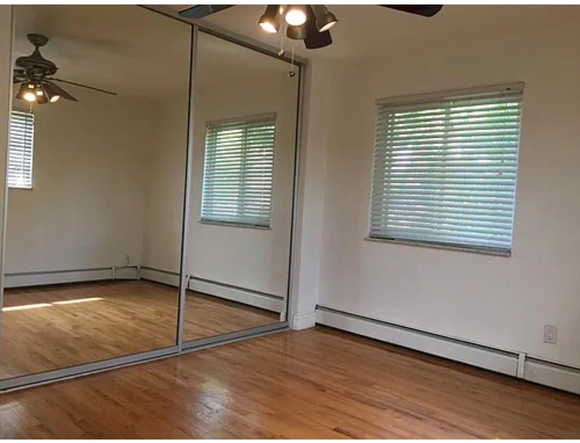 Building Photo - 475 S Adams Rd