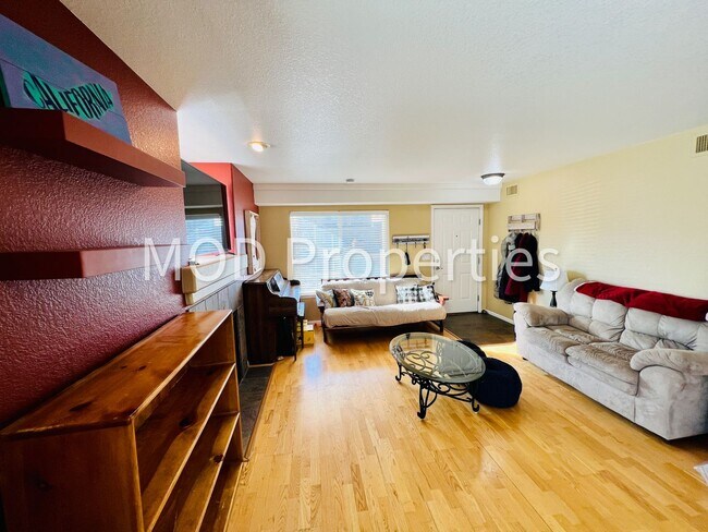 Building Photo - $0 DEPOSIT OPTION. GREEN VALLEY RANCH, CORNER LOT, BIG DECK, LOFT, STAINLESS APPLIANCES!