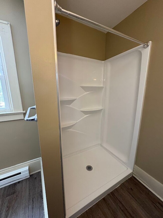 Building Photo - California Triplex