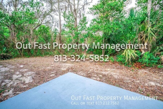 Building Photo - 1273 Sylvia Ave