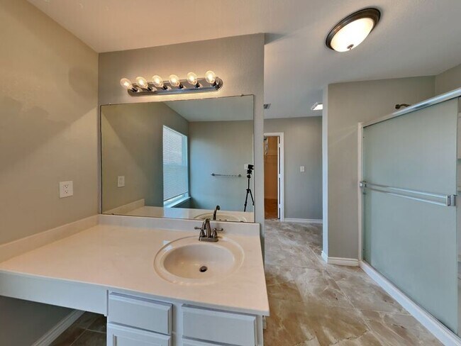 Building Photo - 10408 Woodruff Ct