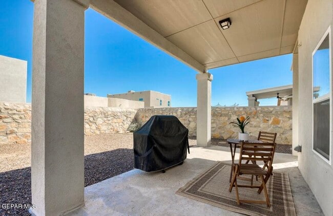 Building Photo - 15009 Concept Ct