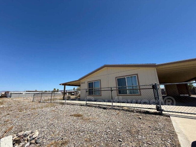 Building Photo - 622 Riverfront Dr