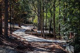 Building Photo - 329 W Main St