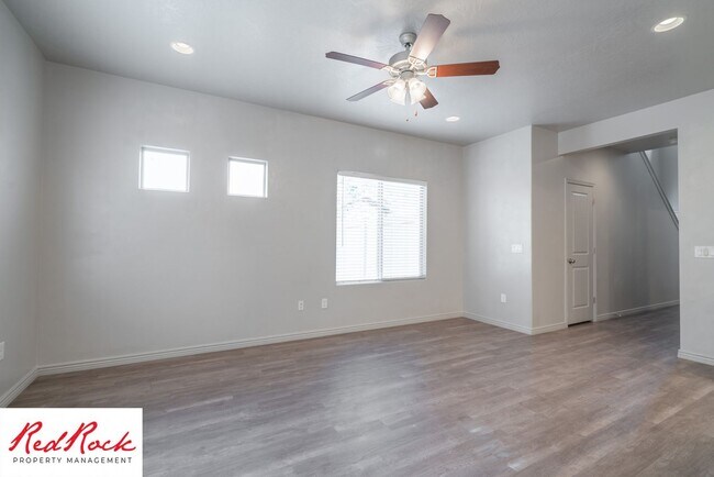 Building Photo - 4 Bedroom Home In The Villas At Sienna Hills