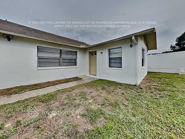 Building Photo - 8702 Wolf Den Trail