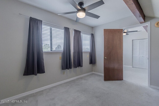 Building Photo - 8330 Cross Timbers Dr W