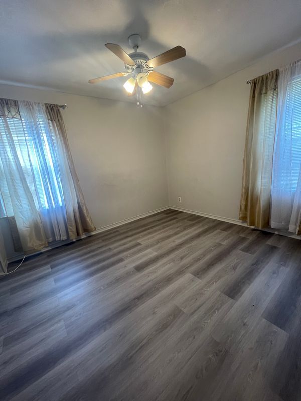 Building Photo - 119 Palm Oak Dr
