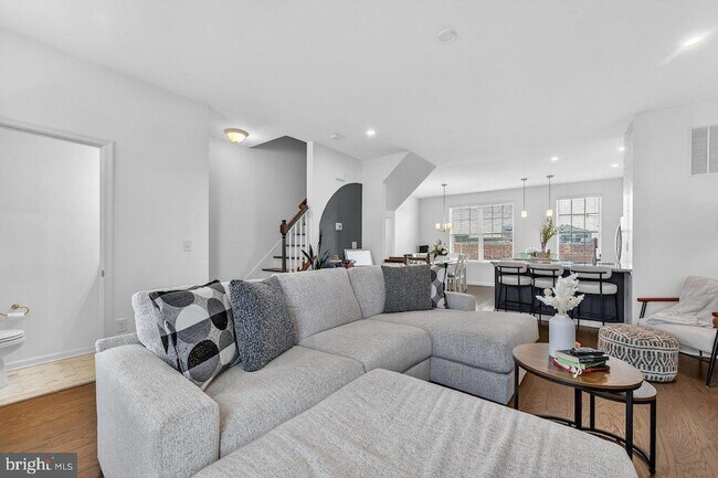 Building Photo - 208 Prestige Rd