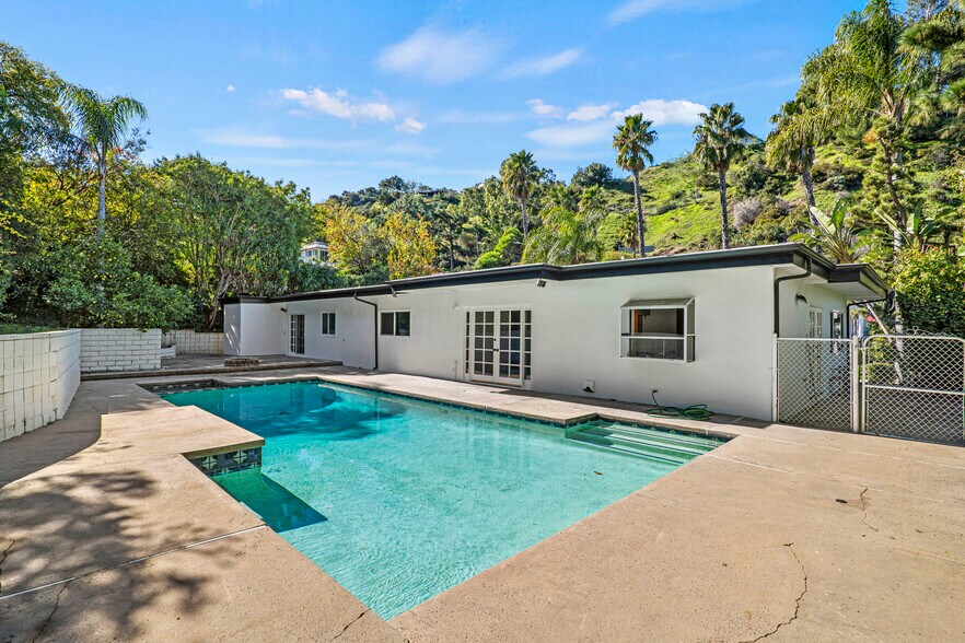 Building Photo - 3454 Green Vista Dr