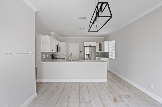 Building Photo - 15141 SW 49th St