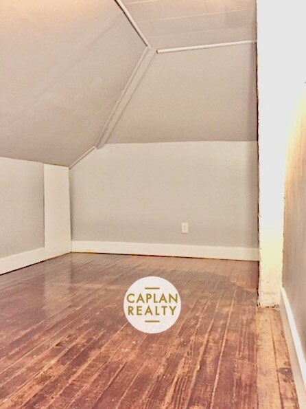 Building Photo - 25 W Rock Ave