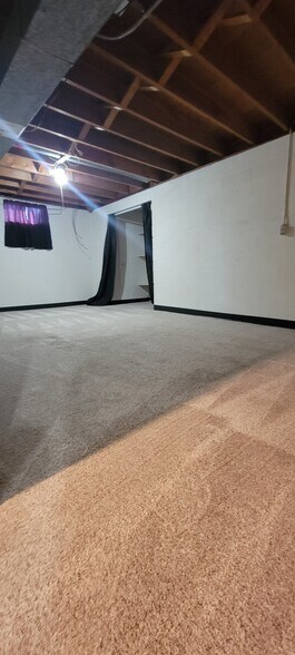 Building Photo - 3901 SW 7th St