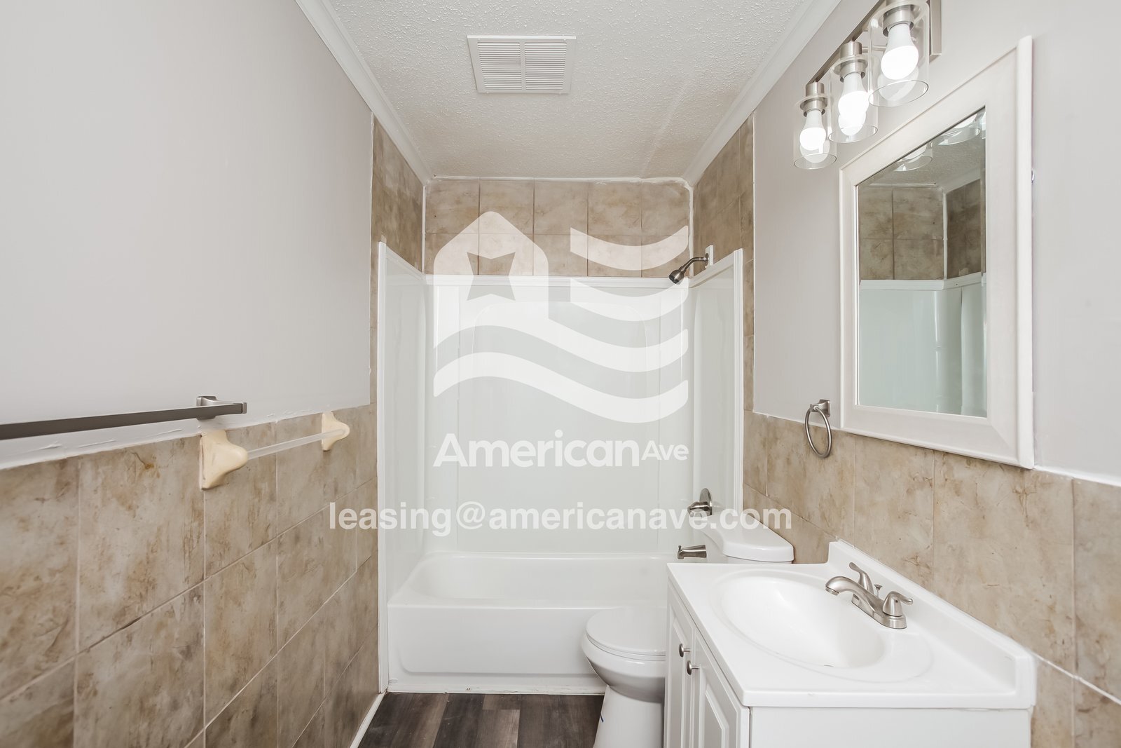 Building Photo - 4017 Tavineer Dr