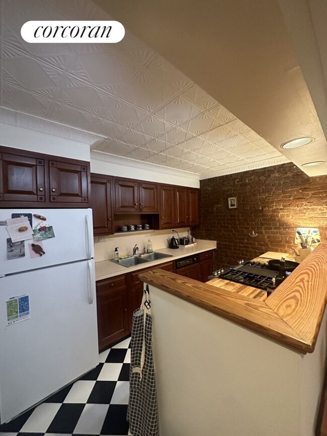Building Photo - 351A 14th St