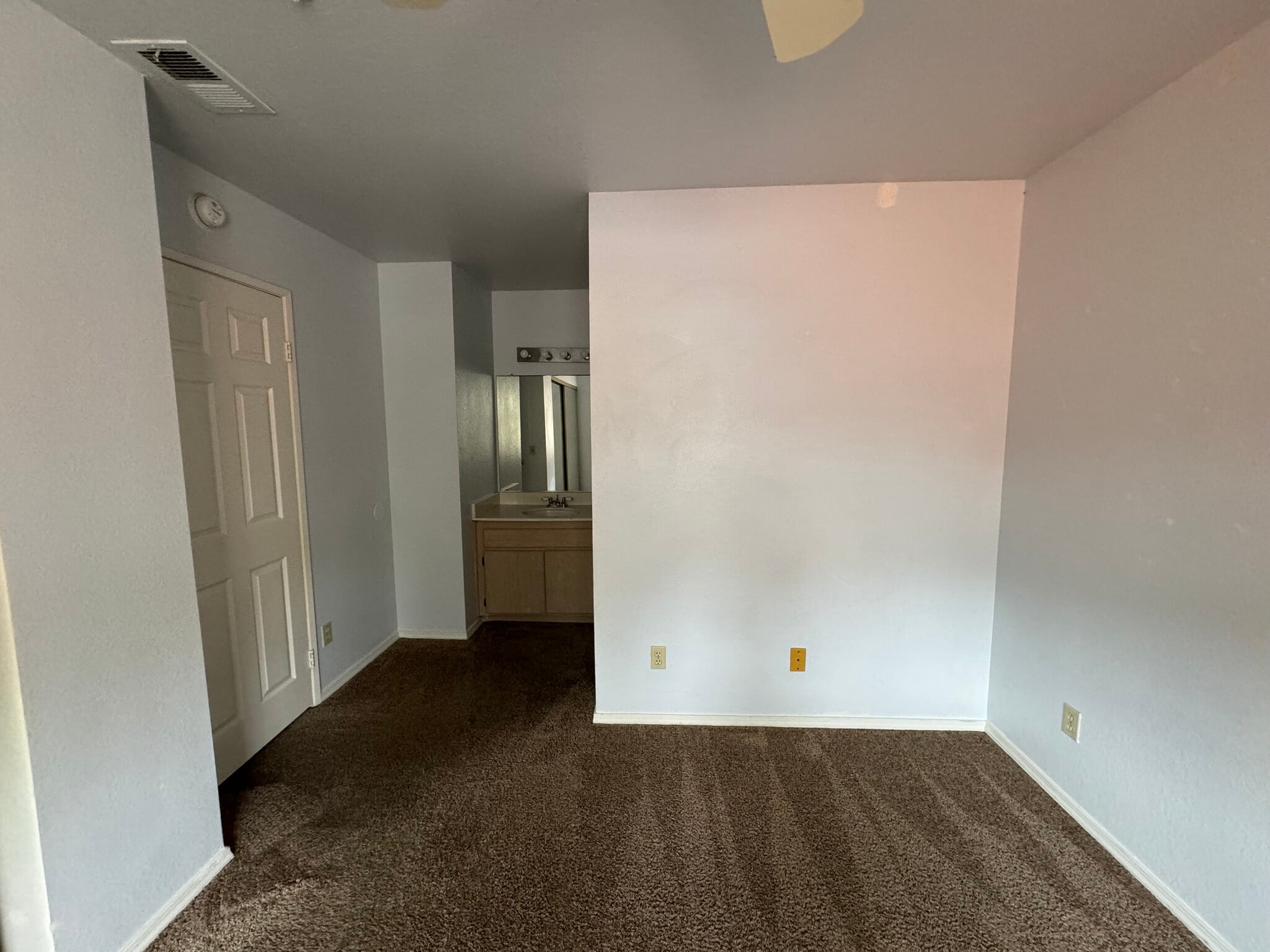 Building Photo - 5704 Camino Del Cielo