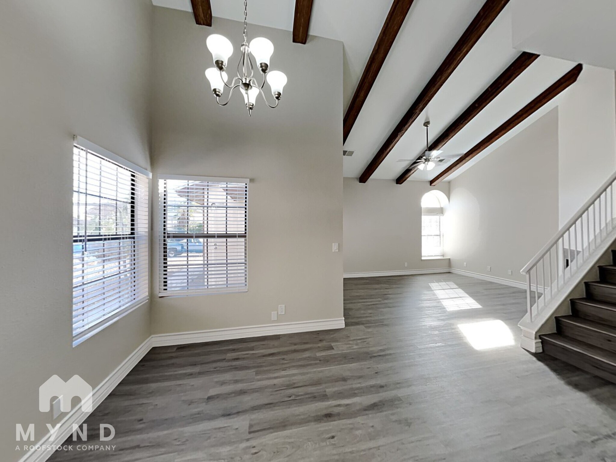 Building Photo - 6824 W Sheffield Dr