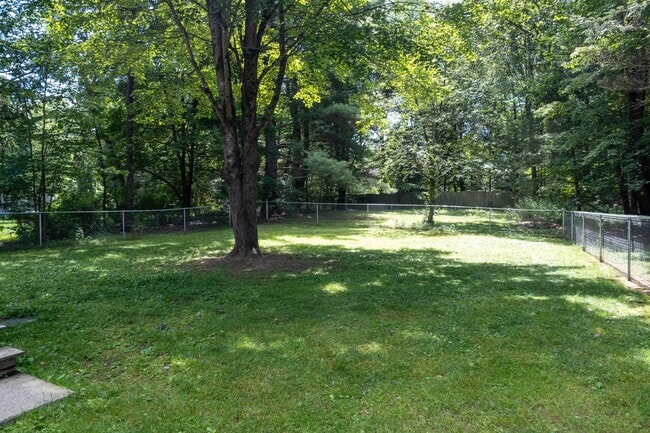 Building Photo - Must See Ranch Single Family Home