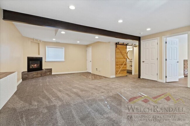Building Photo - Your Ideal Heber Home: Spacious, Stylish, ...