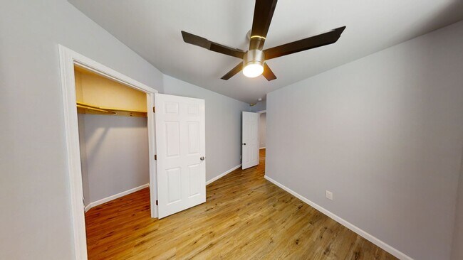 Building Photo - 10 minute walk to SDSU!