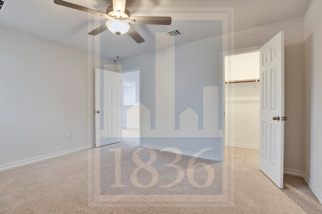 Building Photo - 17609 Chino Ln