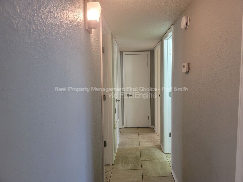 Building Photo - 1028 Chitwood St