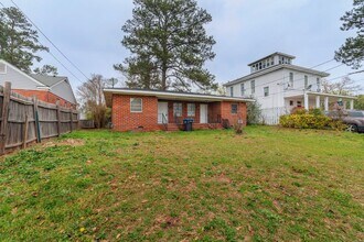 Building Photo - SECTION 8 ACCEPTED! - Cozy 2-Bedroom Home in Prime Augusta Location