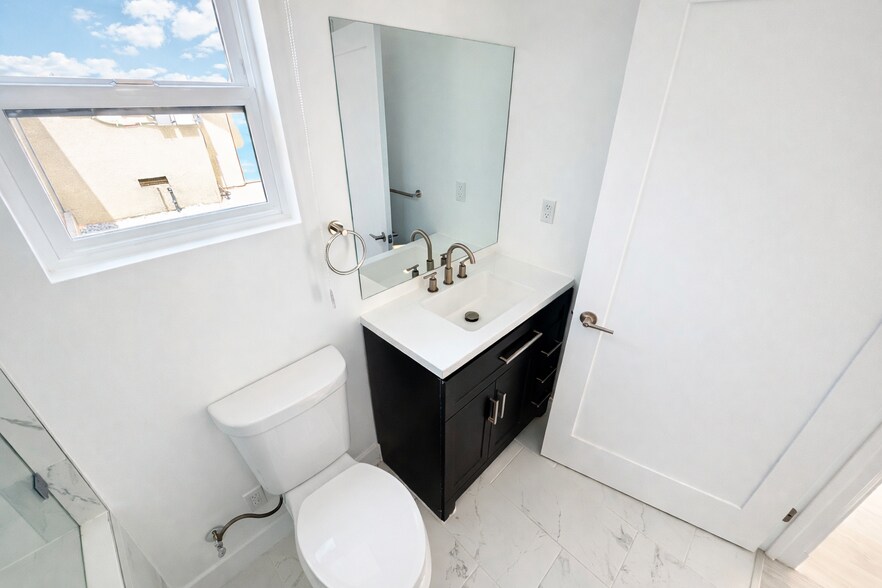 Building Photo - 19146 Chase St