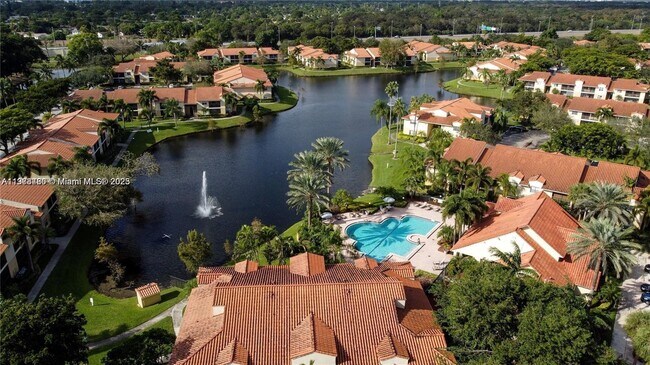 Building Photo - 1245 SW 46th Ave